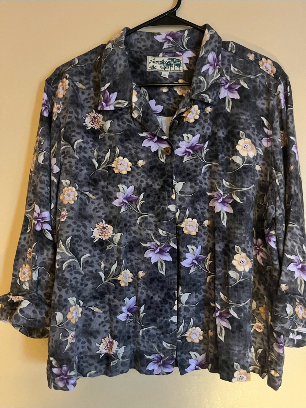 Bohemian Women's Gray Floral Button-Front Blouse
